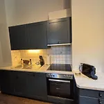 Dahuam In Mit Balkoniterrasse Apartman
