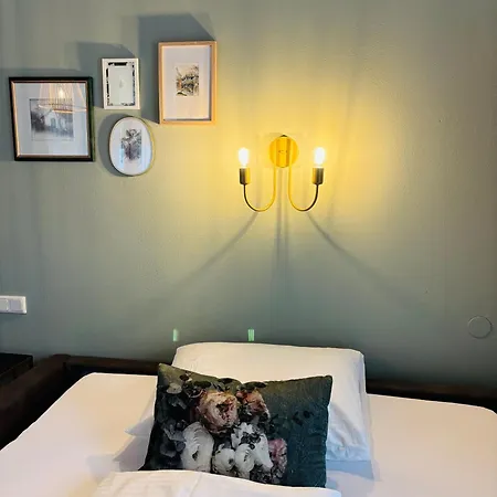 Dahuam In Mit Balkoniterrasse *